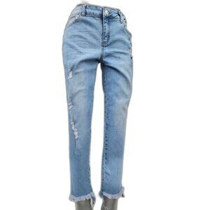 Prettie Baddie distressed raw hem jeans